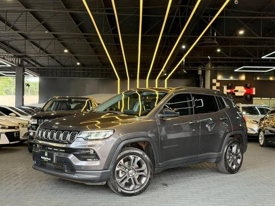 JEEP COMPASS 1.3 T270 TURBO FLEX LONGITUDE AT6 JEEP COMPASS 1.3 T270 TURBO FLEX LONGITUDE AT6